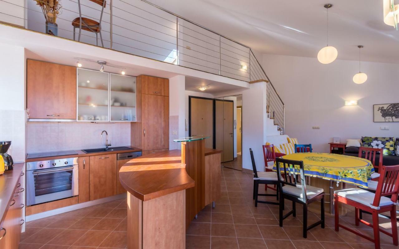 Tinka Apartment Baška Екстериор снимка